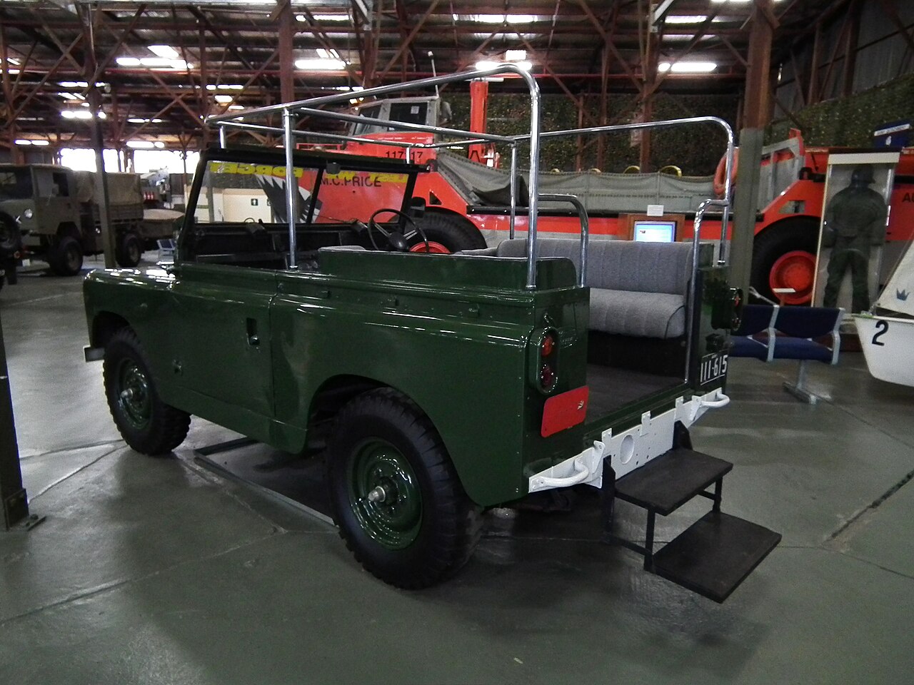 Preserved 1958 Series 2 SWB from the same first Australian Army contract (here in ceremonial-vehicle configuration), Australian Army Museum Bandiana