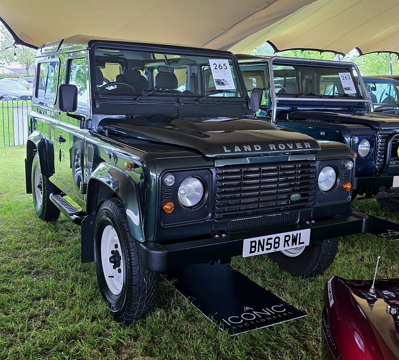 2008 Defender 90 2.4 TDCi Country Station Wagon in dark green