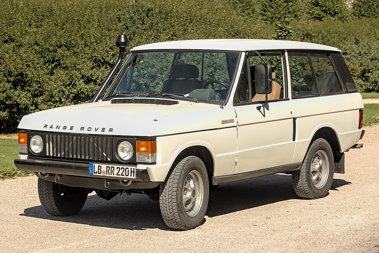 Early Range Rover Classic two-door at Classic-Gala Schwetzingen, 2022
