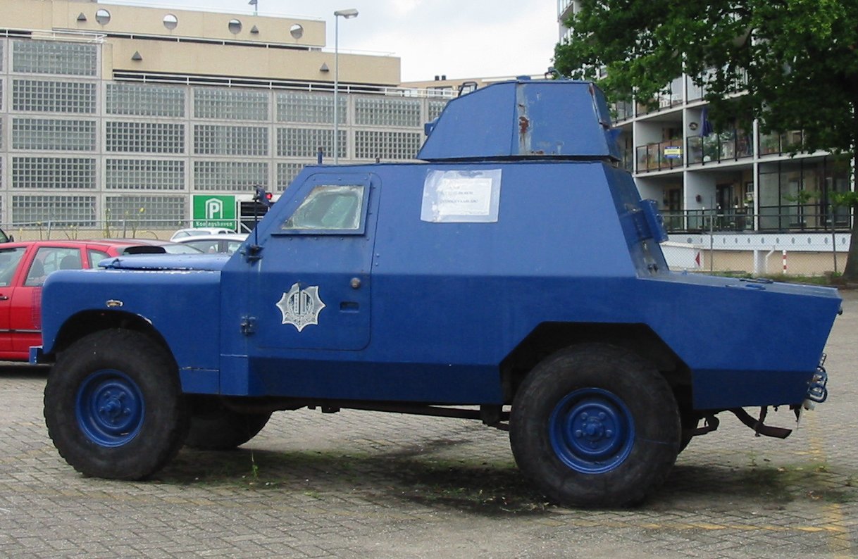 Former Dutch police Shorland preserved at the Politiemuseum, Apeldoorn, August 2006. The uploader records it as a Shorland but does not state the mark.