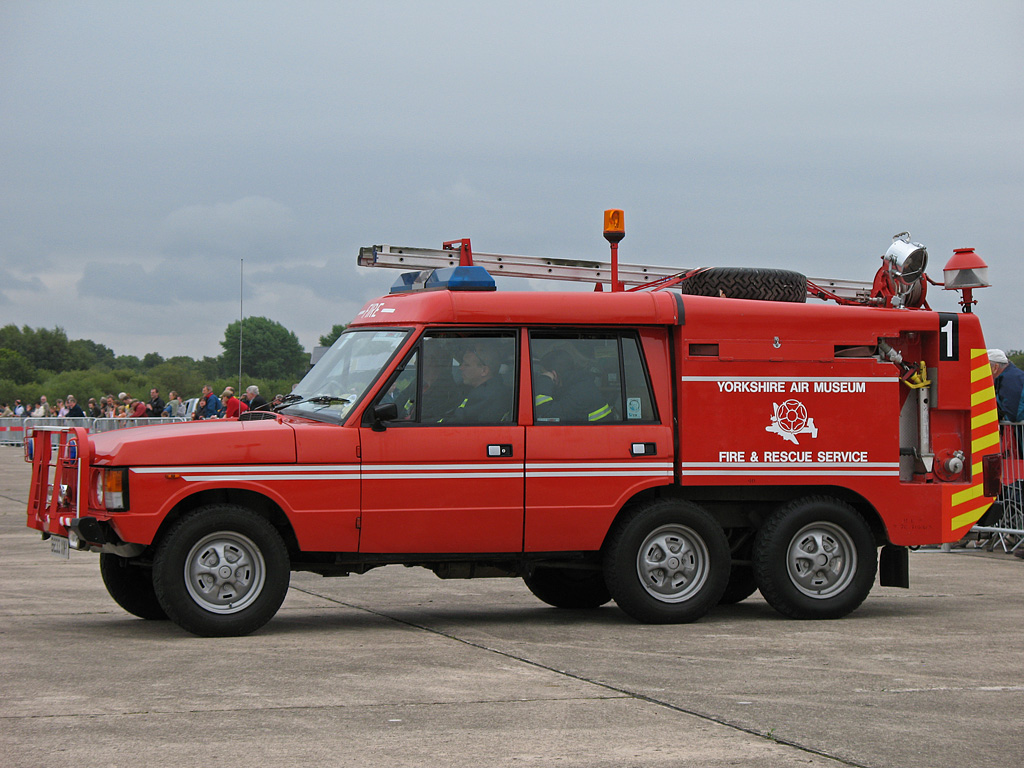 Preserved Range Rover TACR2-type airport crash tender at the Yorkshire Air Museum, RAF Elvington, 2007